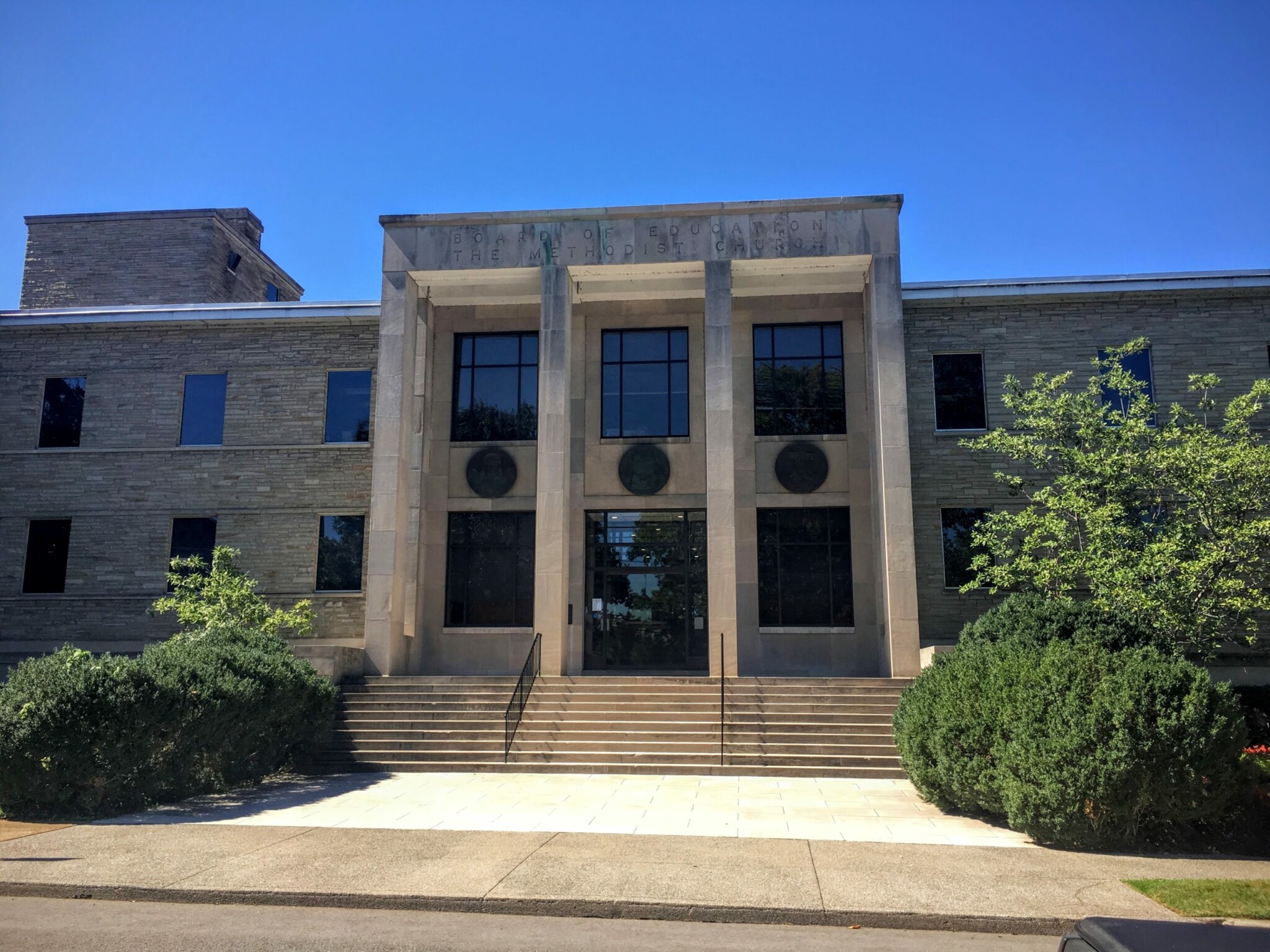 Conferences May Contract GBHEM for Educational Fund Management