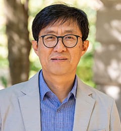 Rev. Heecheon Jeon